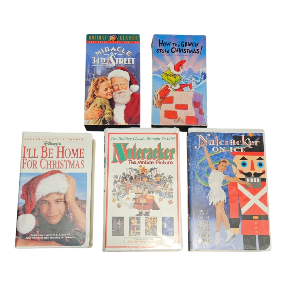 Lot Of 5 Christmas VHS Movies Miracle On 34th Street I'll Be Home For Christmas